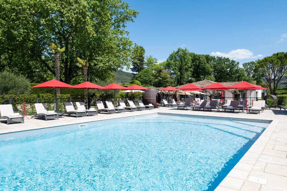 Piscine extérieure Domaine du Colombier