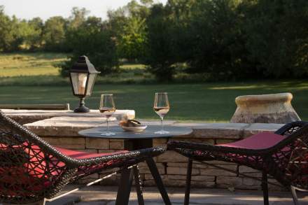 → Domaine du Colombier Malataverne · Hotel Restaurant Drôme