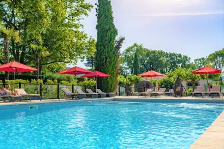 → Domaine du Colombier Malataverne · Hôtel Restaurant Drôme