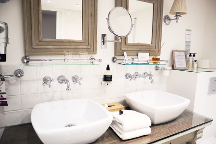 Chambre Deluxe salle de bain Marselan