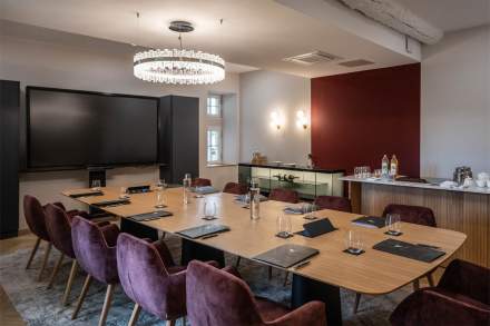 Salle séminaire Les Amoureuses Domaine du Colombier